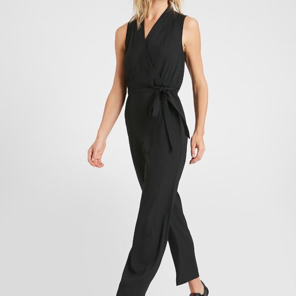Banana Republic Factory Sleeveless Wrap Jumpsuit Black Size 4 Petite - Picture 1 of 4
